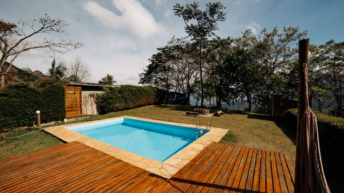 Swimming pool imagery for Saltwater Pool & Salt Cell Care Guide